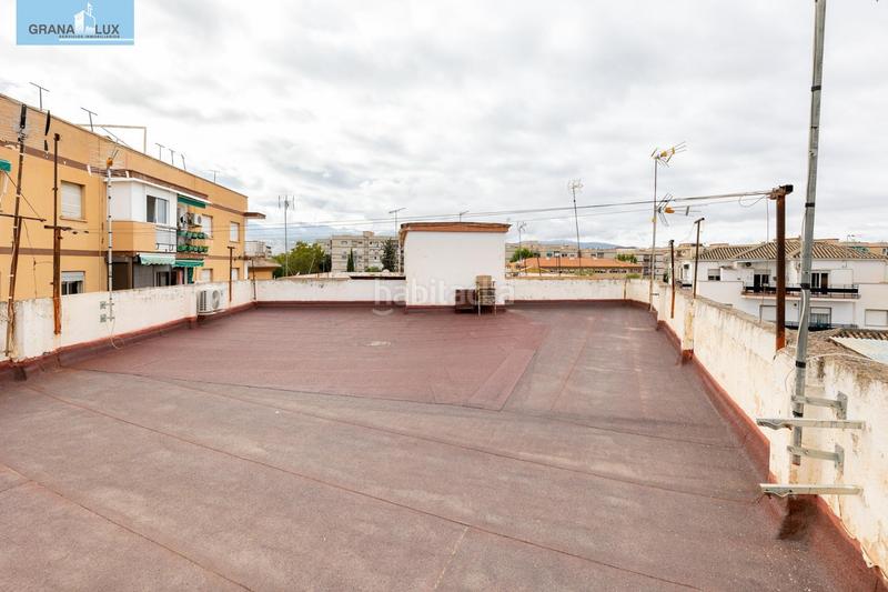Foto af16a9c2-ae50-4d78-b0a3-65097b273dc2. Piso fantástico piso junto instituto astrofísica en Granada