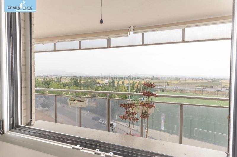 Foto 1a2a805c-5b81-4d90-8f6a-73b74e089316. Piso fantástica vivienda con terraza junto al gimnasio we! en Granada