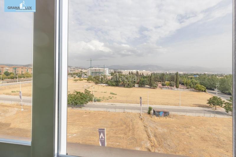 Foto ea16f5aa-6218-4b1e-9976-96ad568bf313. Piso fantástica vivienda con terraza junto al gimnasio we! en Granada
