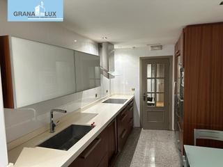 Location Appartement  Calle trajano. Calle trajano