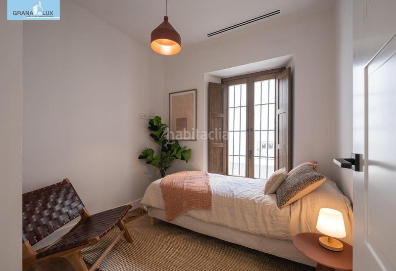 Foto b24dee08-f487-451e-a9a7-3a7f6199cf87. Piso horno de vidrio, espino 1 a en Barrio de Albaicín Granada