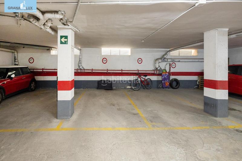 Foto a22d6a98-10f0-4186-b8f4-04c8a9aacc28. Posto auto in Barrio de Zaidín Granada