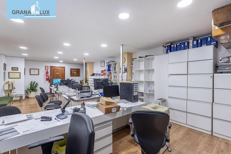 Foto 18afdfd6-74d6-406e-b8f8-d98bd6532a55. Local comercial a San Matías - Realejo Granada