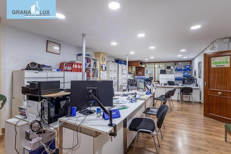 Foto 9d2d5e1d-eee7-4bf5-9da7-a4a729fce2ae. Local comercial a San Matías - Realejo Granada