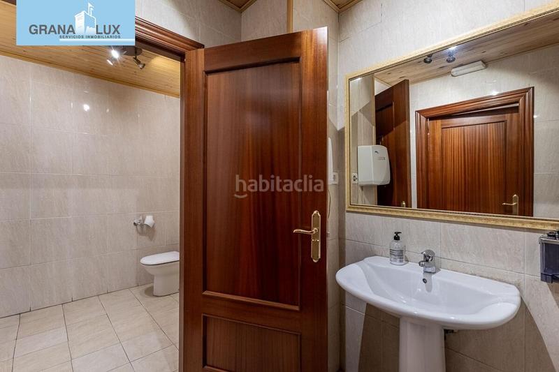 Foto b31631a2-2a03-4df8-bfc5-2b8028e03ad3. Local comercial a San Matías - Realejo Granada