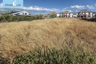 Terreno residencial en Ogíjares. Parcela urbana en ogijares junto a la autovia