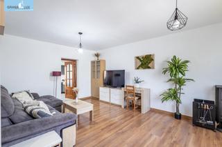 Maison jumelée  Calle jorge guillen. Oportunidad en armilla  casa reformada con patio y opción de ene