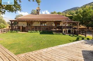 Mas  Calle haza llana. Venta de casa en géjar sierra granada muy cerca de la estación d