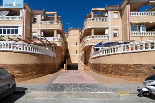 Pis  Calle calle alonso de ojeda, 6. Piso con terraza y garaje junto al futuro metro en las gabias