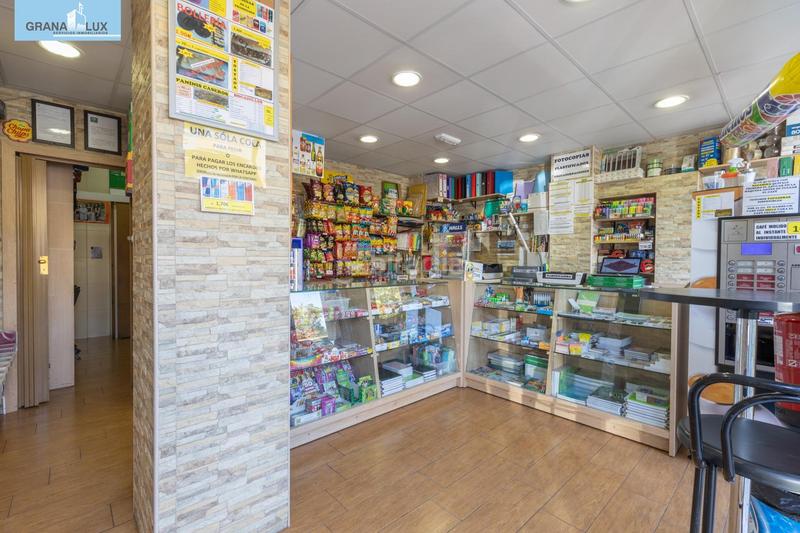 Foto 7159a5cb-88c5-41da-a7a7-0a136b655dfd. Local commercial dans Cervantes Granada