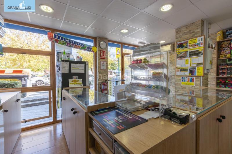 Foto 9f098909-68ca-4bda-9568-6af95205c5f6. Local commercial dans Cervantes Granada