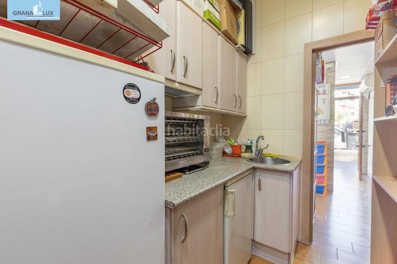 Foto e578b3dc-ac24-4807-ad83-395ffdc136cd. Local commercial dans Cervantes Granada