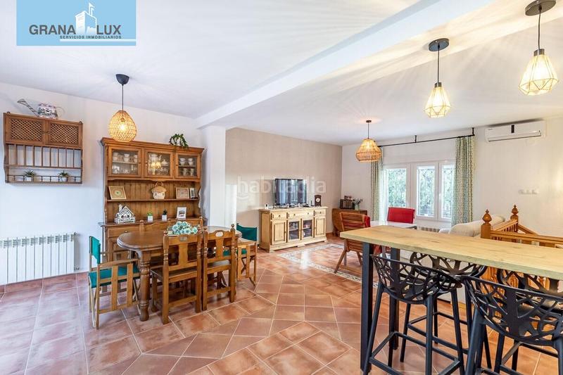 Foto e7221e16-5955-4e36-8f58-8c9d4e26df03. Xalet amb calefacció aparcament piscina a Padul