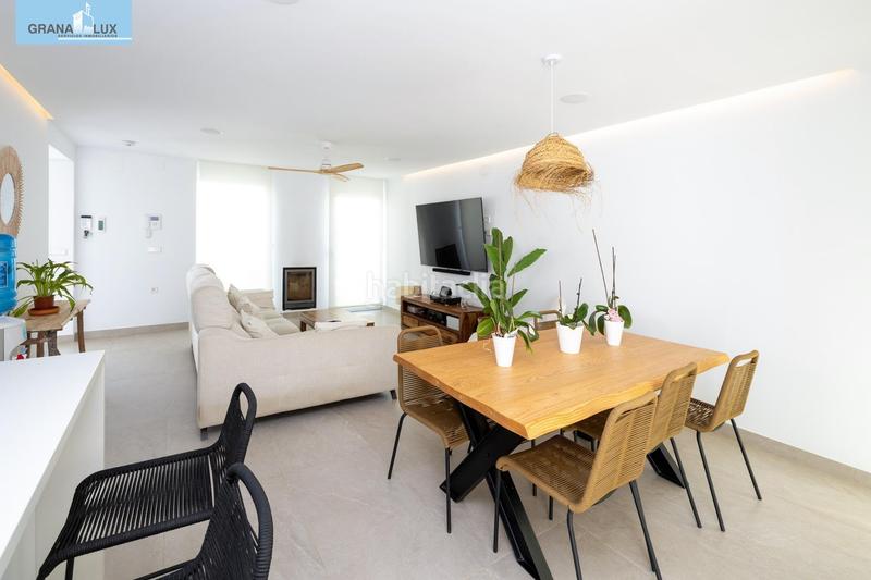 Foto bd2cad51-f66c-437d-a9d4-acc126320490. Chalet in Calahonda - Carchuna Motril