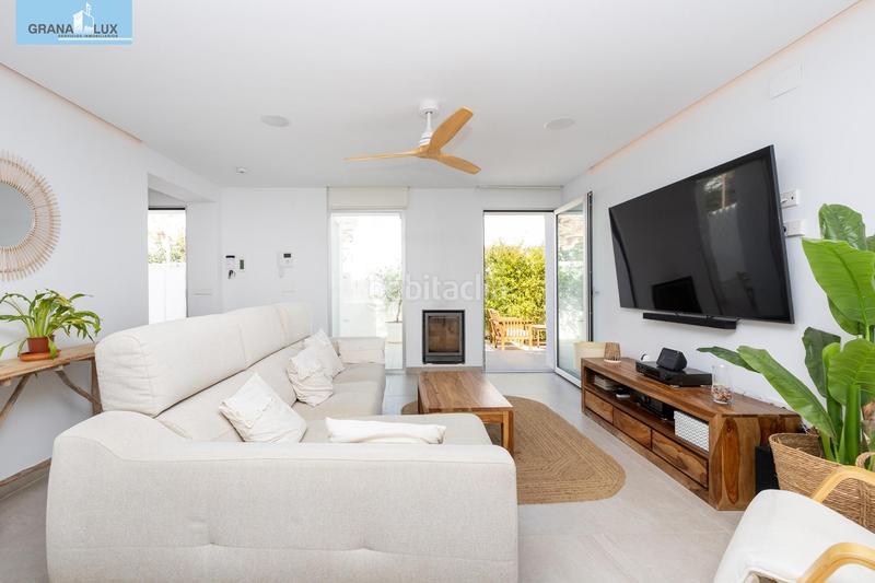 Foto bd55fbf3-b6a9-4097-88f2-6d58ee2d8d0e. Chalet in Calahonda - Carchuna Motril