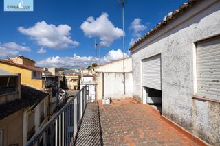 Attique  Calle andalucia. Ático en iznalloz  oportunidad de inversión para reformar