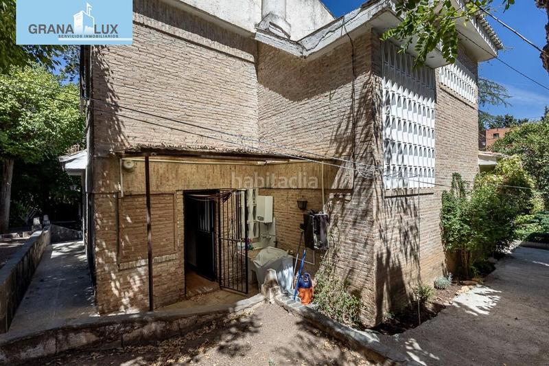 Foto 3b254fd1-8855-4833-ba46-04bdbc4e8859. Chalet con parcheggio piscina in La Zubia Ciudad Zubia (La)