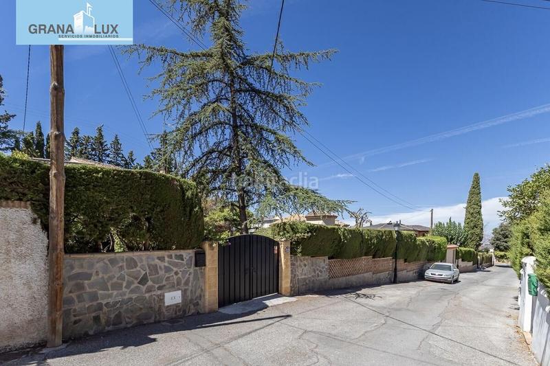 Foto 7d42fd8c-cb82-421b-ae65-acf6e30d9962. Chalet con parcheggio piscina in La Zubia Ciudad Zubia (La)