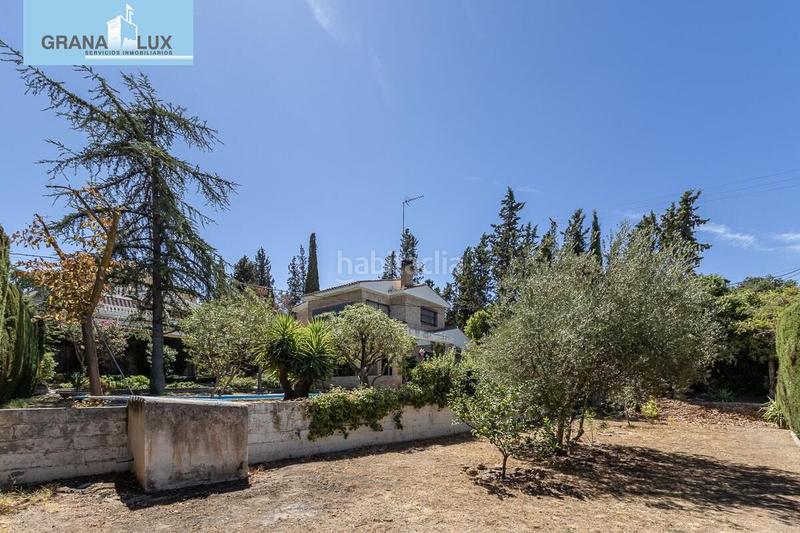 Foto f523696f-9944-49cf-a00f-915e04f058af. Chalet con parcheggio piscina in La Zubia Ciudad Zubia (La)