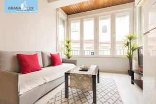 Flat  Calle recogidas. Fantastico piso en recogidas