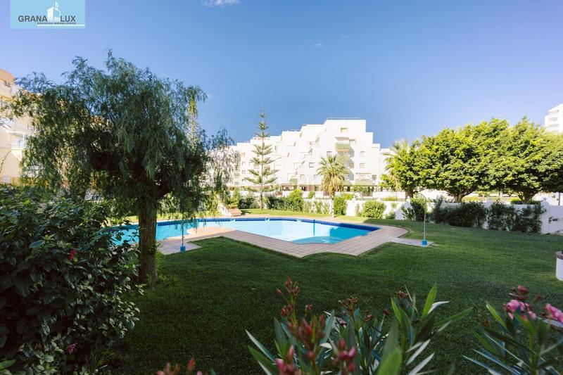 Foto 7ecc6835-4708-4b65-96a1-098034e4cc78. Attico con parcheggio piscina in Salobreña costa Salobreña