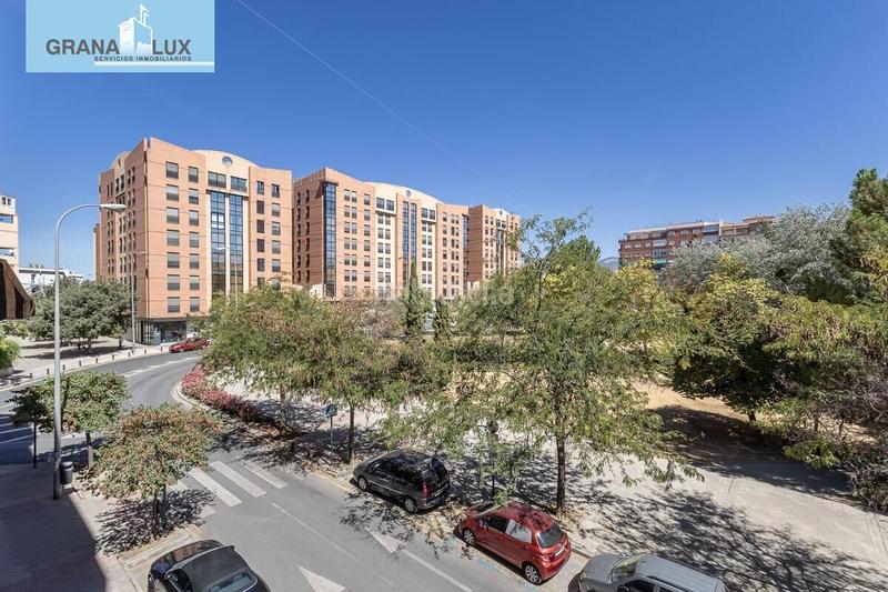 Foto a387f5ac-a1db-48a6-832e-ce93515f0574. Pis amb calefacció aparcament a Rosaleda - Juventud Granada