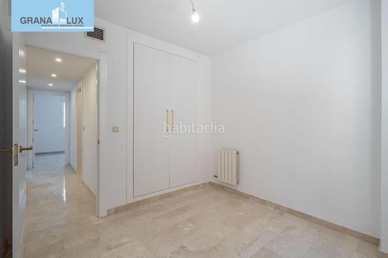 Foto c5a8fae8-58ff-4814-b58f-4a8e58889fbf. Pis amb calefacció aparcament a Rosaleda - Juventud Granada