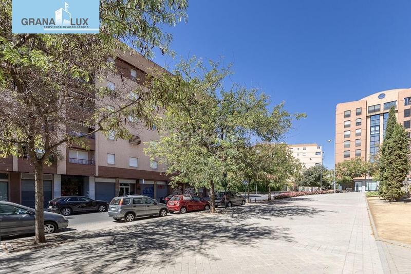 Foto c8338624-b114-4a0a-bf25-be7edb1bdd19. Pis amb calefacció aparcament a Rosaleda - Juventud Granada