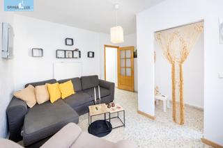 Casa adossada  Calle calle de ganivet, 35. Oportunidad única bonita casa en armilla, bien comunicada