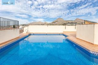 Appartement  Calle jarales. Piso 2 dormitorios en atarfe  piscina comunitaria  garaje  trast