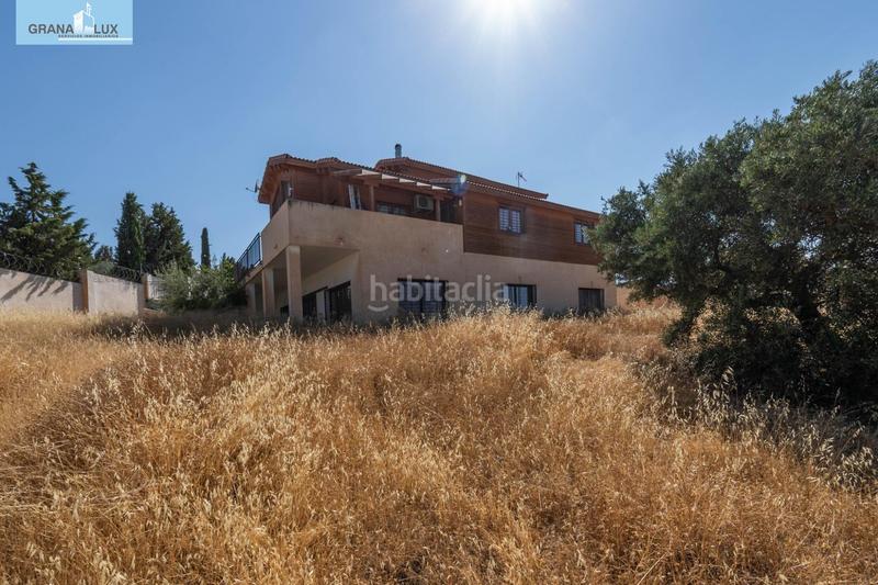 Foto 5268eea3-d479-4bd8-9eed-dab5f88312c1. Chalet in calle nogal 5 in Cúllar Vega