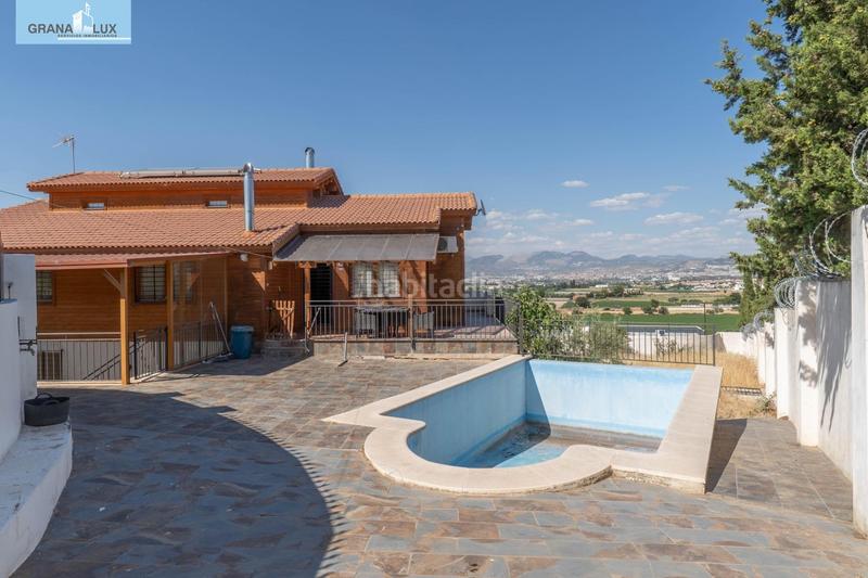 Foto 6245122e-5dc3-40e7-bd06-bab41e2113e5. Chalet in calle nogal 5 in Cúllar Vega