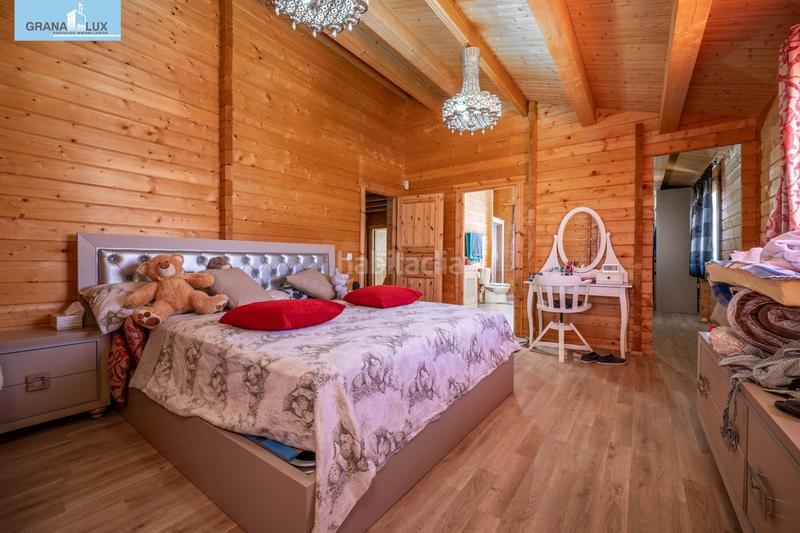 Foto 9fdd1680-6ff2-4edc-ad5e-e56fadb22d21. Chalet in calle nogal 5 in Cúllar Vega