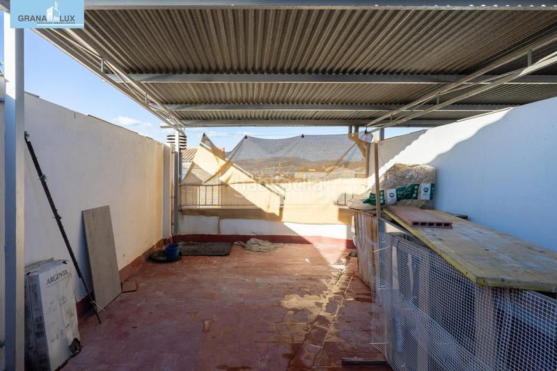 Foto b2fc0730-a7d8-4763-a613-486025bd1116. Attico in San Antón Armilla