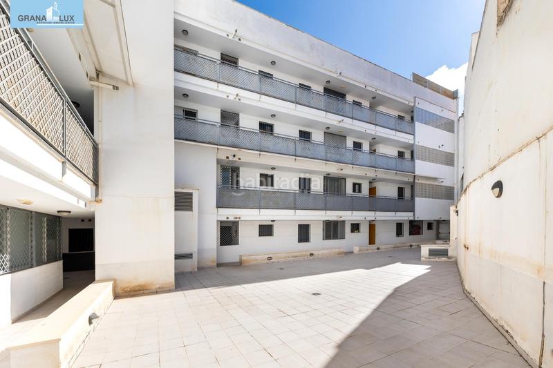 Foto 0f2f37fe-b74f-43fa-94a5-97a45fe8e691. Appartamento con riscaldamento parcheggio in Barrio de Zaidín Granada