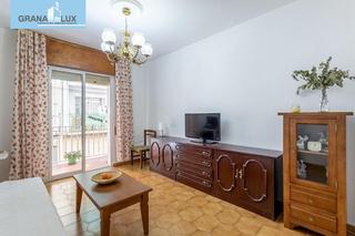 Pis  Calle san pío x 12. Oportunidad de inversión en el zaidín  piso con gran potencial