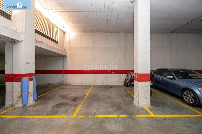 Foto ae08afaa-ff97-498f-9561-f66b86560a84. Appartamento con parcheggio in Joaquina Eguaras Granada
