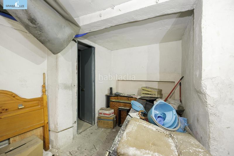 Foto 0393428e-bf9c-4690-8a51-36ccc24f33e0. Car parking in San Ildefonso Granada