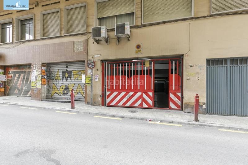 Foto a80f4678-3322-4e2c-af49-f0e59b82e4d1. Car parking in San Ildefonso Granada