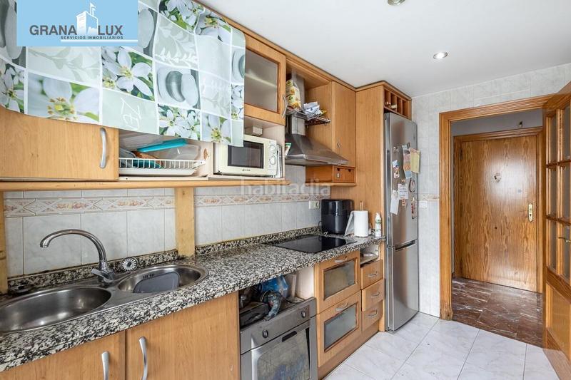 Foto 275d229f-189c-49fe-b3a1-8ba01502a3ca. Appartamento con parcheggio in Cájar