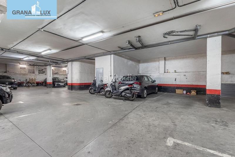 Foto ea0e32cd-58dc-4a1e-ae57-27b376305495. Appartamento con parcheggio in Cájar