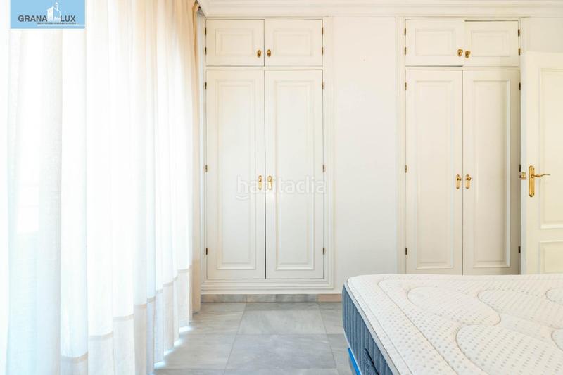 Foto 75c3cdbe-01f6-4158-93ce-3582e723d92c. Appartamento con riscaldamento parcheggio in Centro - Sagrario Granada