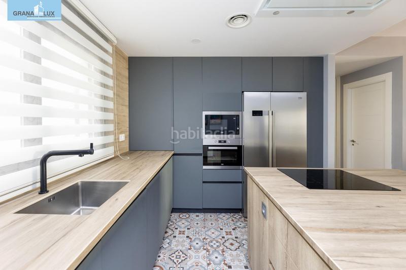 Foto 204a4f33-ddef-4dfb-b570-76f091b7fde6. Etagenwohnung mit heizung parking in Camino de Ronda Granada