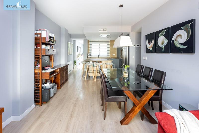 Foto ab7d8f6a-5c39-4198-97e4-5301770fdbd0. Etagenwohnung mit heizung parking in Camino de Ronda Granada