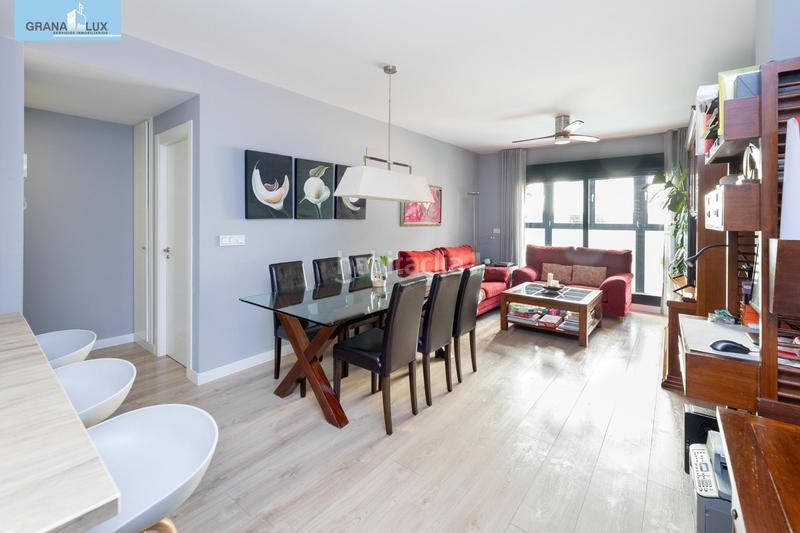 Foto bd7e7bf8-07cc-4182-9b97-23b9b1de63d5. Etagenwohnung mit heizung parking in Camino de Ronda Granada