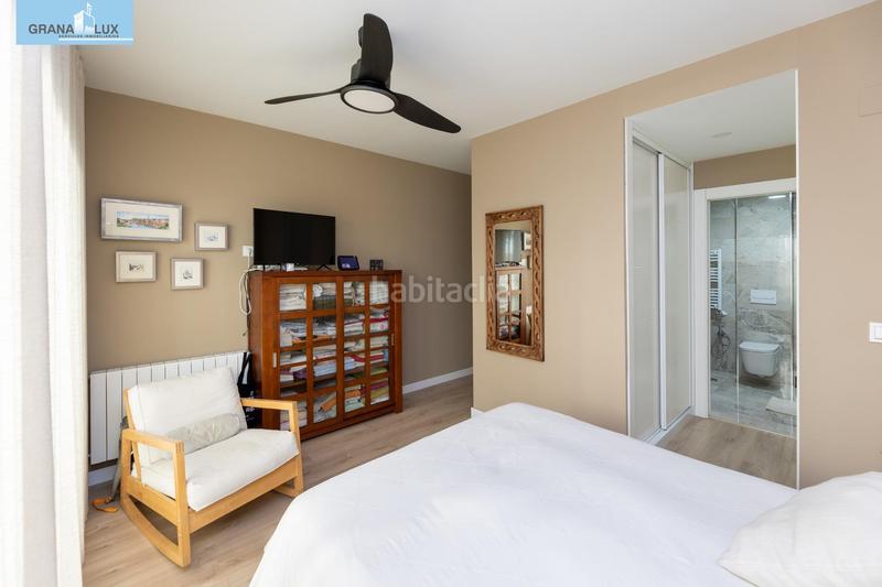 Foto f2bc89d1-8b2a-49b9-80d3-1bd799a9c49e. Etagenwohnung mit heizung parking in Camino de Ronda Granada