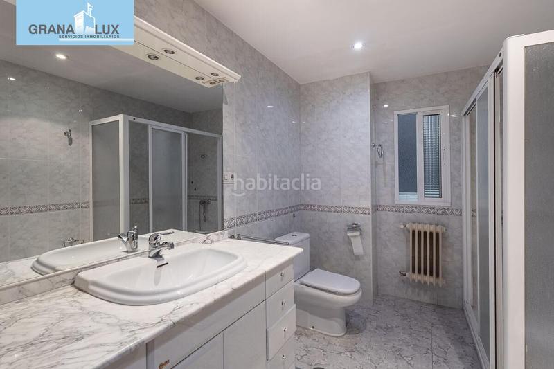 Foto 37f9edf5-d1a5-473d-a34b-ac00200197fd. Pis a mirlo 9 a Pajaritos Granada