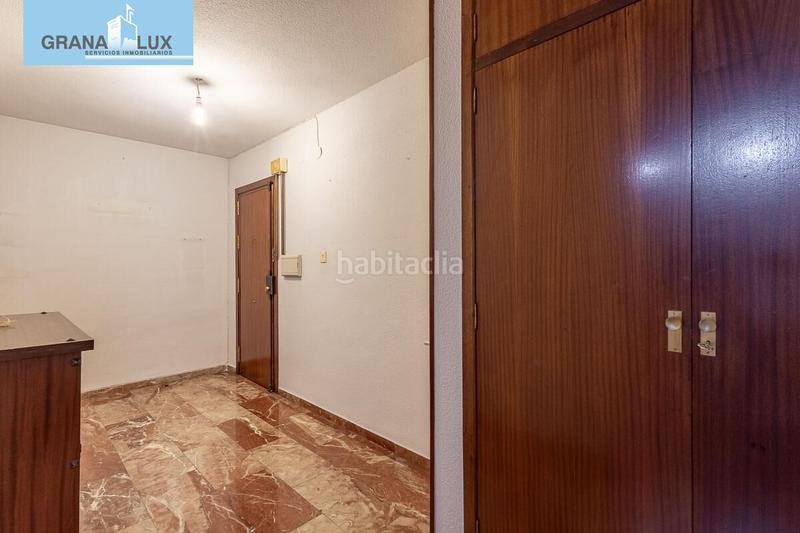 Foto 87a24395-7c68-4bc2-a28c-92d9002fa136. Pis a mirlo 9 a Pajaritos Granada