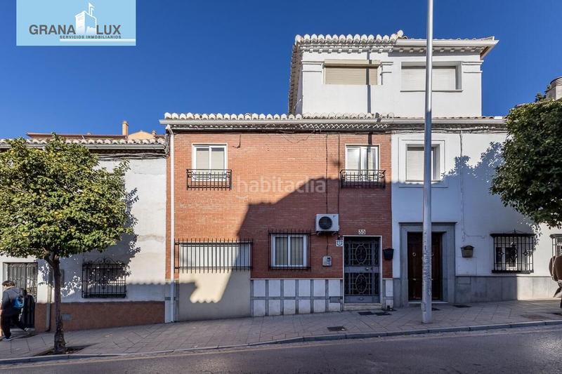 Foto 009b1b50-c757-4988-8665-06b4f8ccd04f. Casa adossada amb calefacció a San Francisco Javier Granada