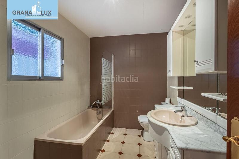 Foto cf852e95-db30-4b1a-8efe-808668749ff3. Casa adossada amb calefacció a San Francisco Javier Granada